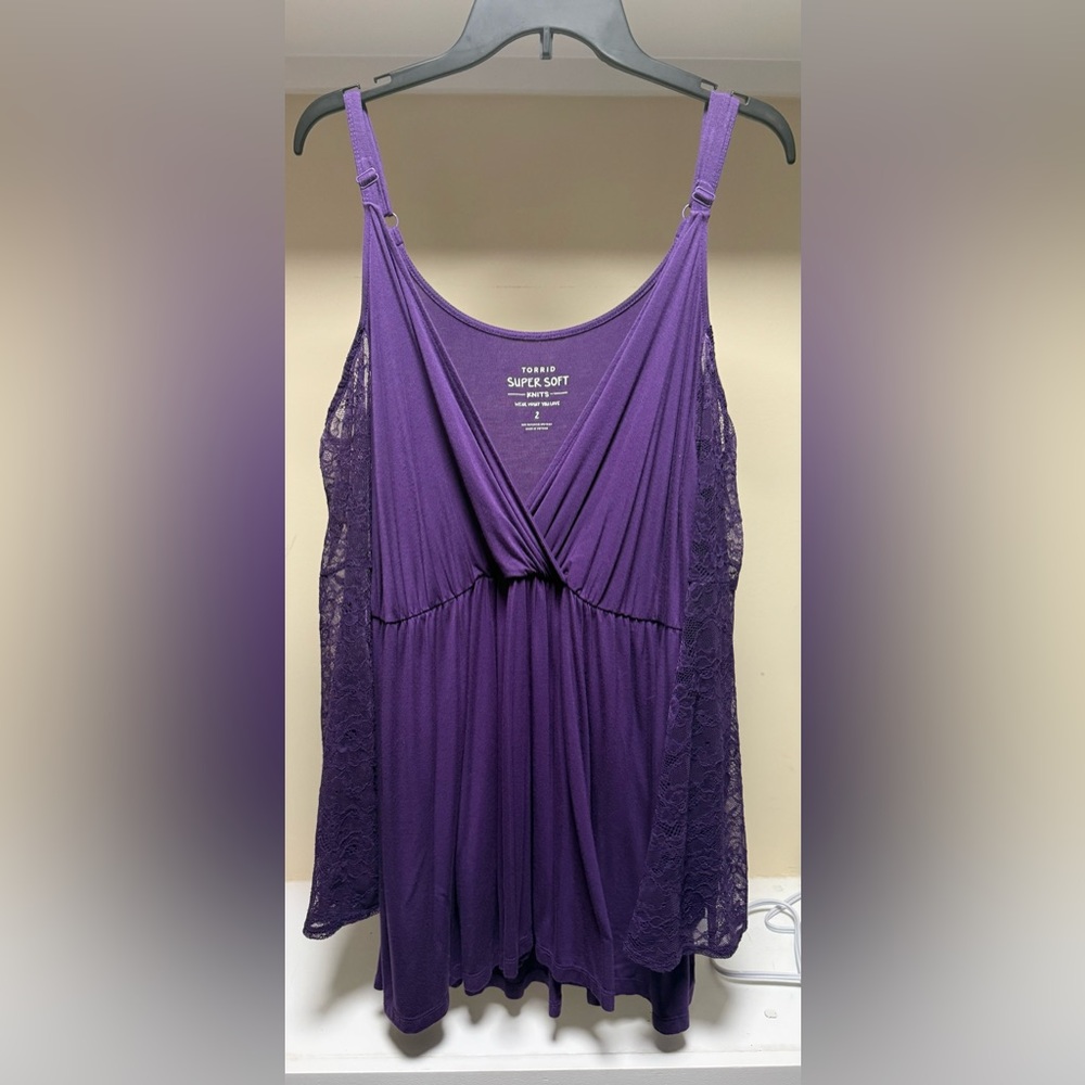Torrid Deep Purple Cold Shoulder top with Lace Sleeves
